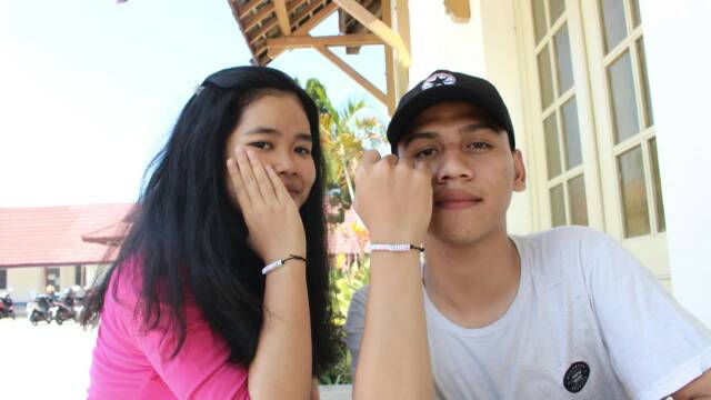 Paket Sepasang Gelang Nama White Candy Couple (Dapat 2 Buah Gelang)