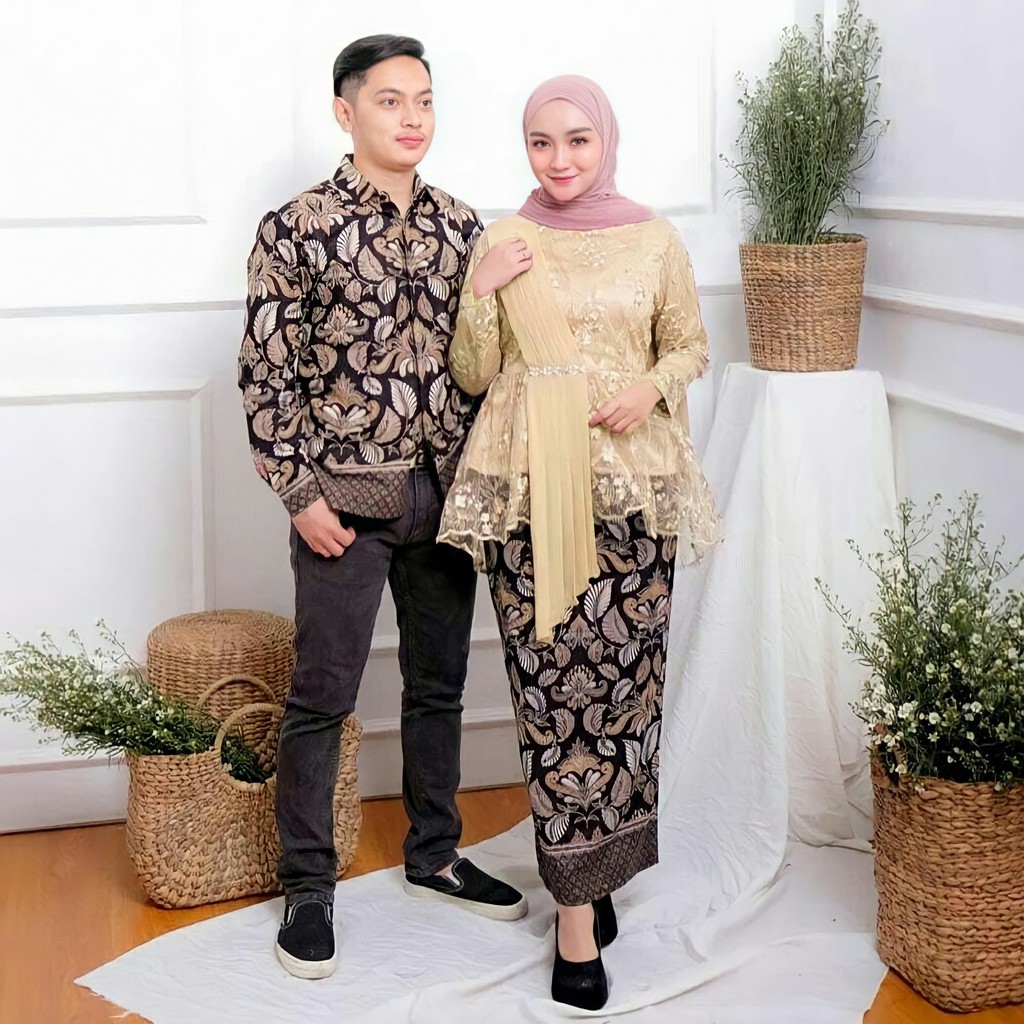 Brokat Baju Couple  Kondangan  Kekinian 20 Inspirasi Model 