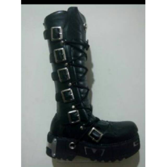 Sepatu newrock 6 gesper