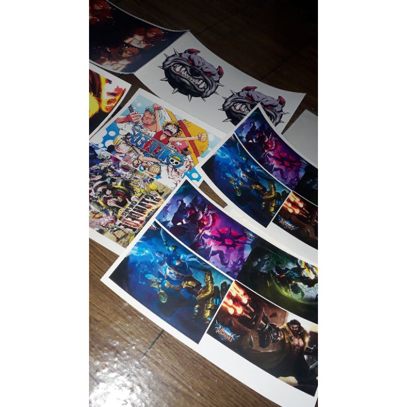 

decal waterslide isi 2 lembar/kertas A4/silahkan kirim gambar/chating dulu