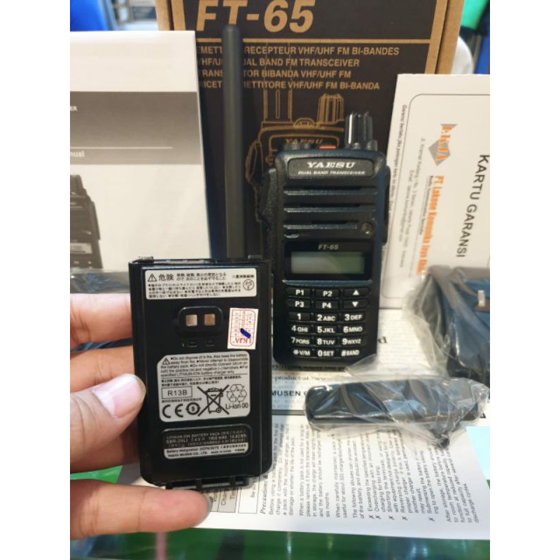 YAESU FT-65RE HT DUAL BAND ORI BARU GARANSI 1 TAHUN FT65 FT-65R RADIO