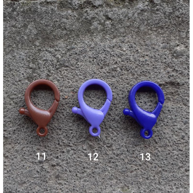 Plastic Key Chain Ring Metal Lobster Clasp Hooks Clips 25mm Plastik Pengait Gantungan Kunci Keychain