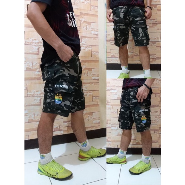 celana pendek persib