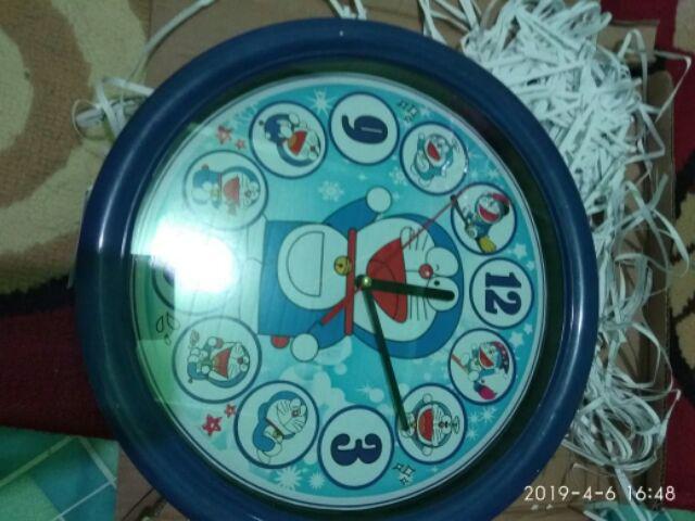Jam Dinding Doraemon Unyu2