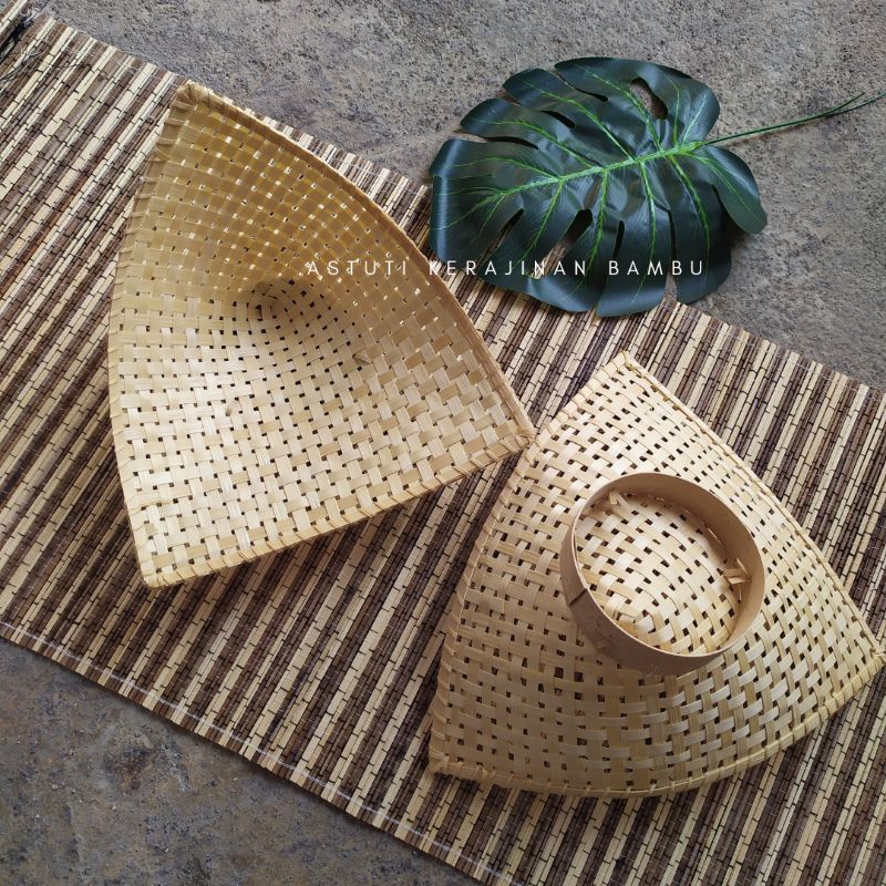 Pincuk Bambu Berkaki / Pincuk Pecel / Pincuk Bambu / Pincuk Hias / Pincuk Hidangan / Pincuk Saji
