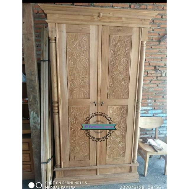 Lemari baju pakaian jati ukir pintu 2 mentahan