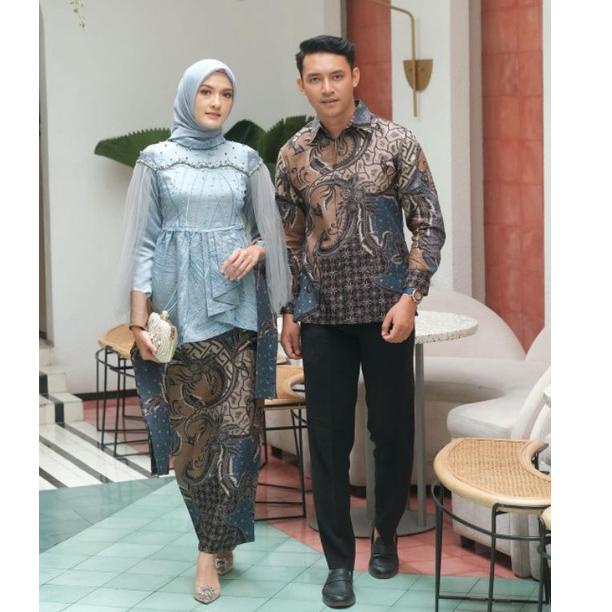 {Nr31au22ᴬ} Couple Kebaya Modern Baju Wisuda Tunangan LamaranBaju Batik Brokat Couple Vanila