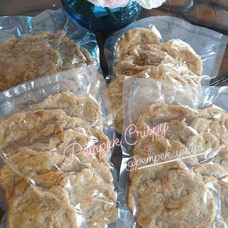 

pempek krispy isi 10