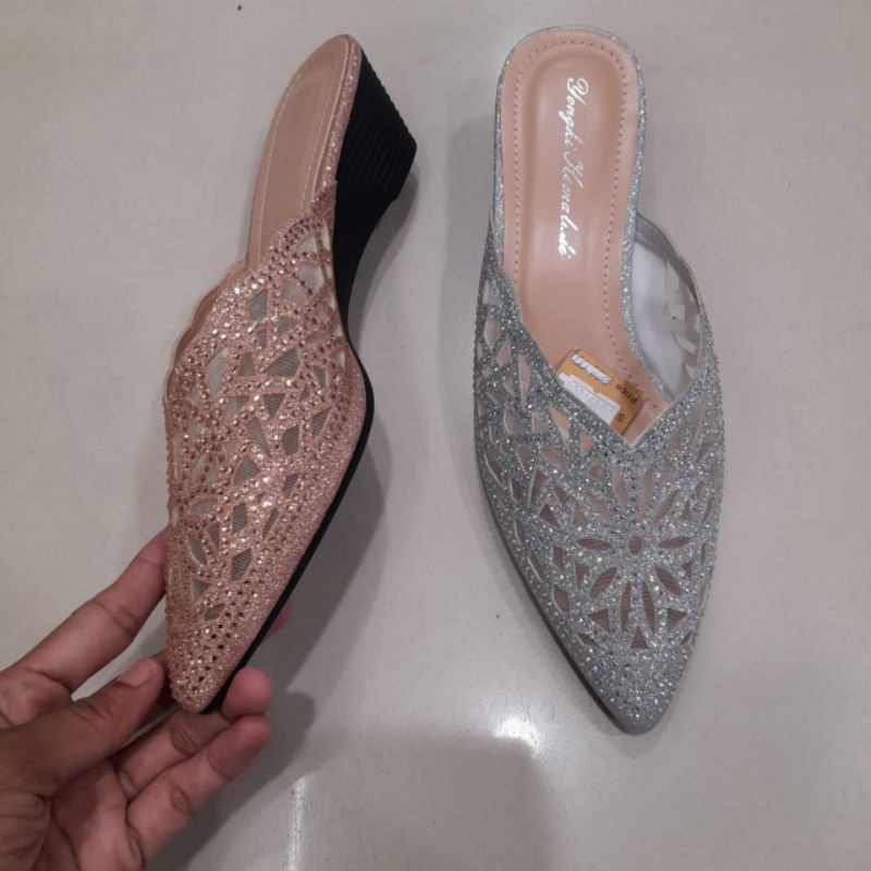 sandal slop wanita yongki komaladi (36-40)