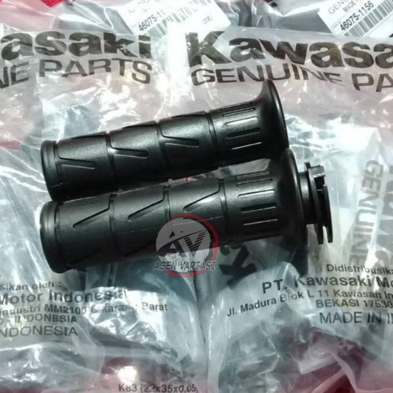 Handgrip Hand Grip Kaze Standar KWSKI Handle Hendel Handfat Hand Fat Kaze Cover Grip Pegangan Original Kaze Universal Semua Motor