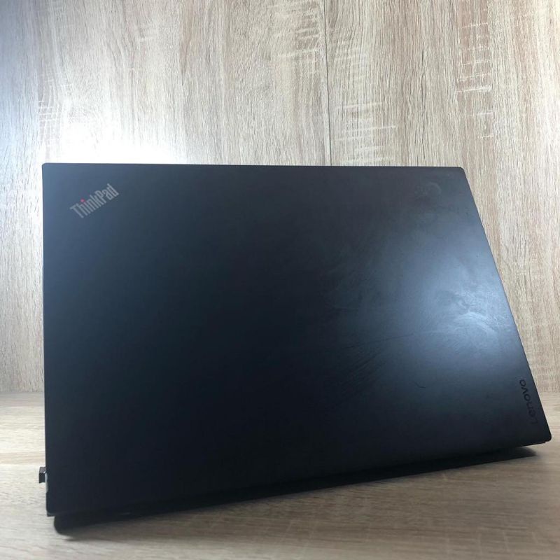 Laptop LENOVO CORE i5 / i7 RAM 8GB SSD 256GB Mulus / Original / Bergaransi