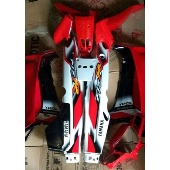 BODY FIZ R 2001 2002