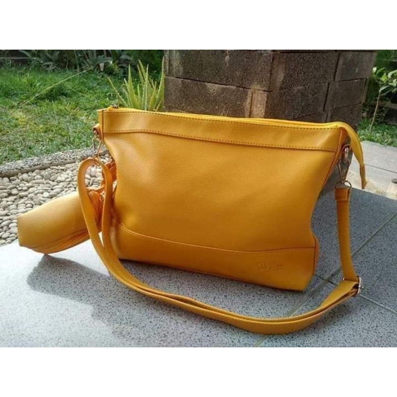 Frisanti Tas Wanita Selempang Murah My Qeena Kekinian Original Ransel Kerja Kecil Pesta Kondangan Ku