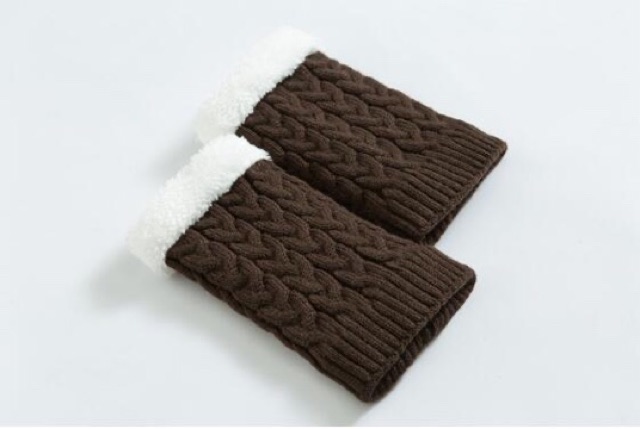 IMPORT Leg Warmer Fur Thick Winter Musim Dingin Kaos Kaki