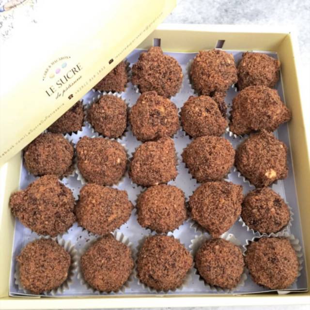 

Avocado Truffle 25 pcs