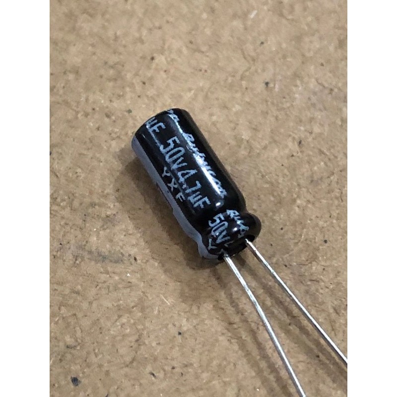 100Pcs Capacitor Elco 4,7uf 50v Kapasitor Elko 4,7uf 50v