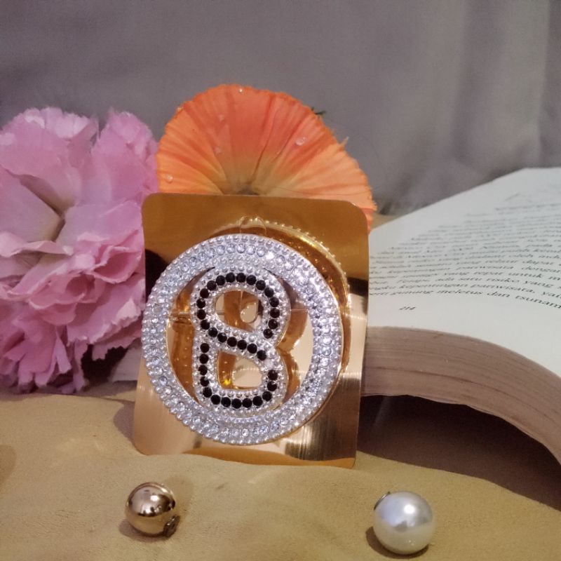 BROSS BUTTON SCARVES BULAT PERMATA / BROSS B BUTTON PIN BROSS WANITA FULL PERMATA