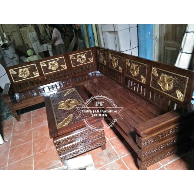 Kursi Sudut Termurah/ Meja Kursi Kayu Jati/ Meja Kursi Ukir Jepara