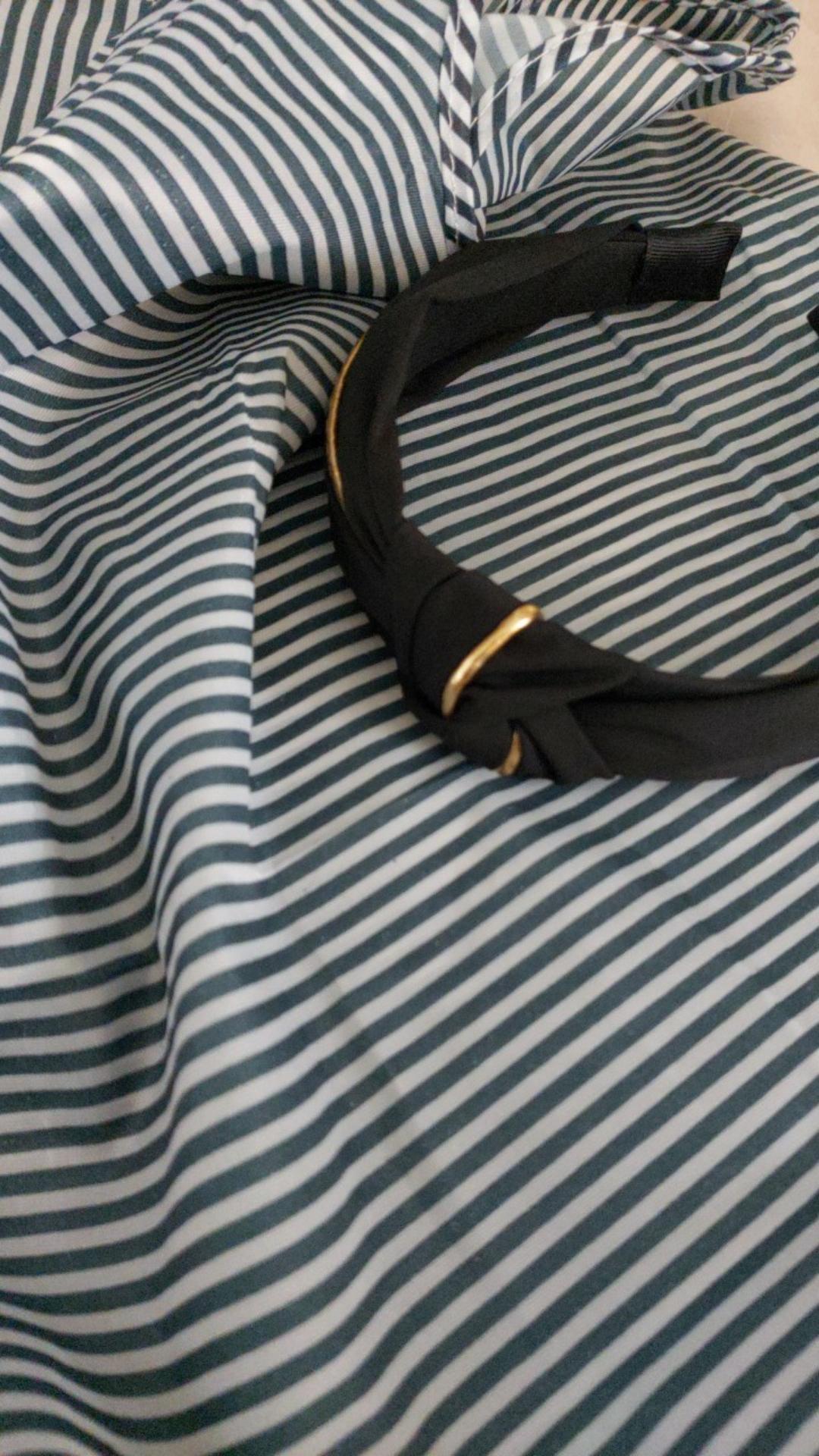 1pc Corong Lipat Mini Bahan Silikon Untuk Memasak