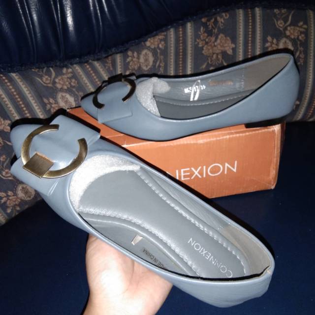 CONNEXION flat shoes sepatu wanita original preloved branded matahari ramayana