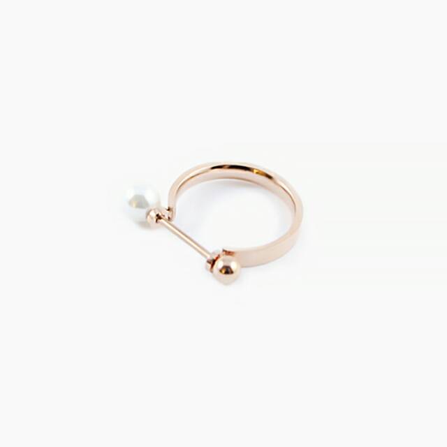 Pearl Ring