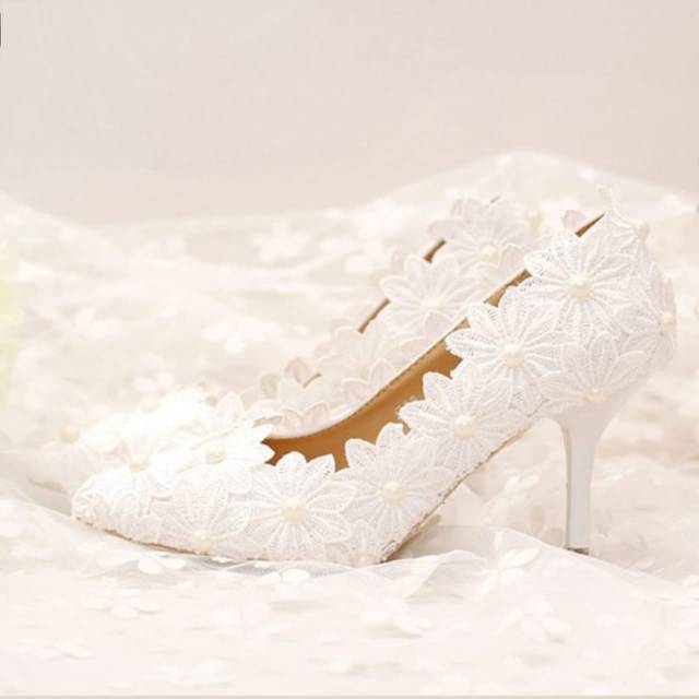 QZ - Daisy Heels Bunga Pengantin PNG 02