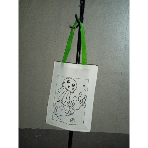 

Tas Spunbond Mewarnai DIY Kerajinan Tangan Anak