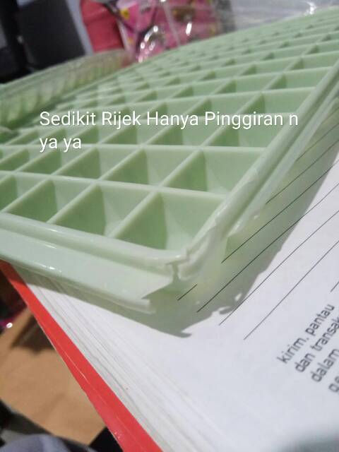 [PROMO] Cetakan Es Batu Kubus Kotak Diamon / Ice Cube Tray