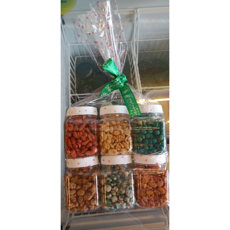 

parsel kecil kacang lebaran parsel kacang spesial
