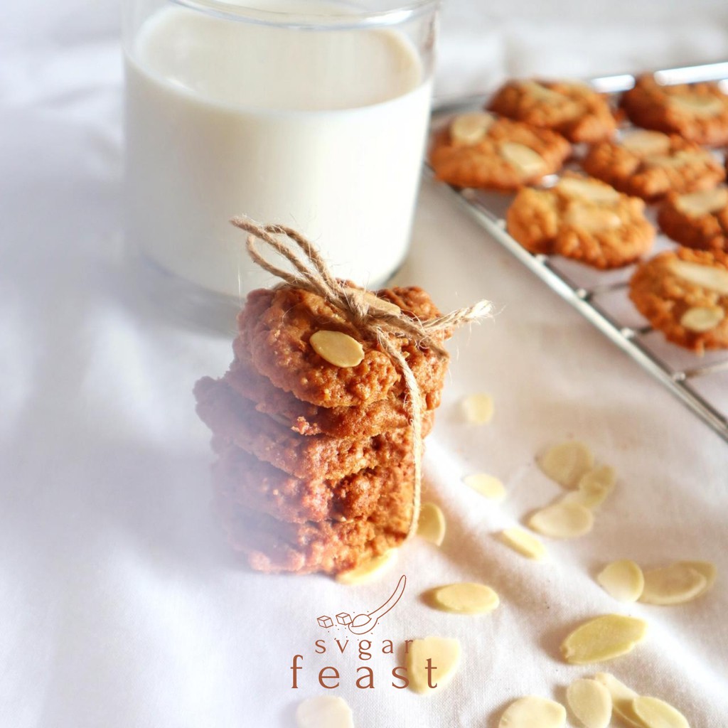 

Oatmeal Cookies Almond