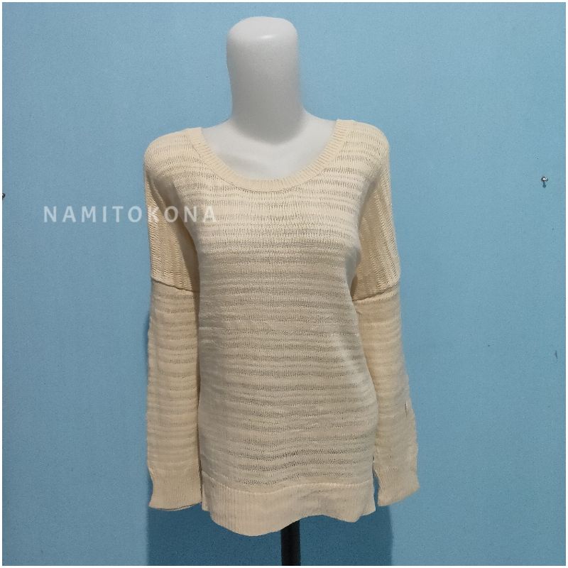 Preloved Sweater Rajut Second Branded GAP