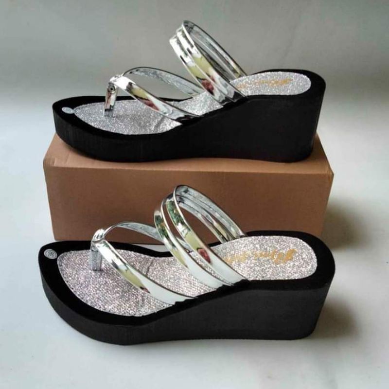 Wedges Sandal Manohara