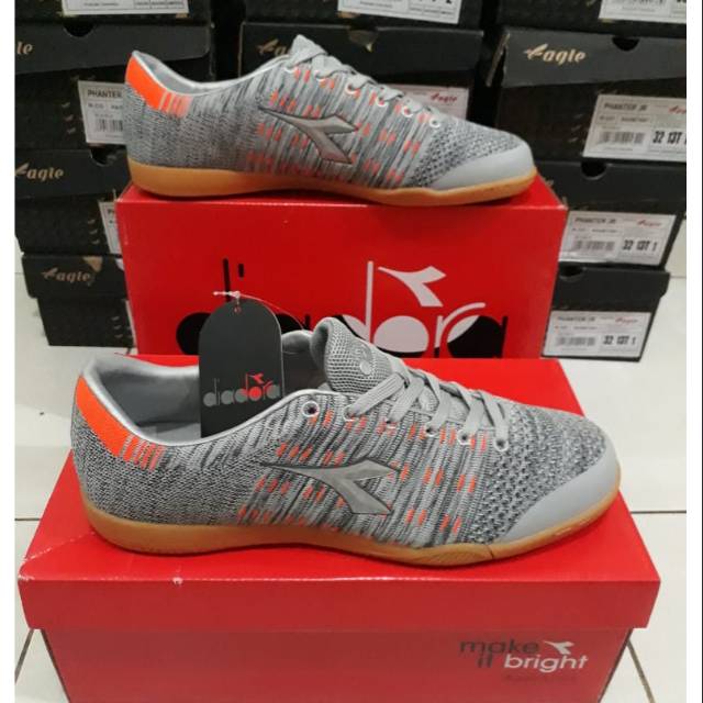 Sepatu Futsal Diadora Dekker Original