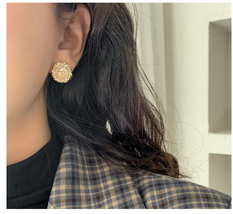 Versi Korea Dari Anting Mutiara Retro Wanita Mode Baru