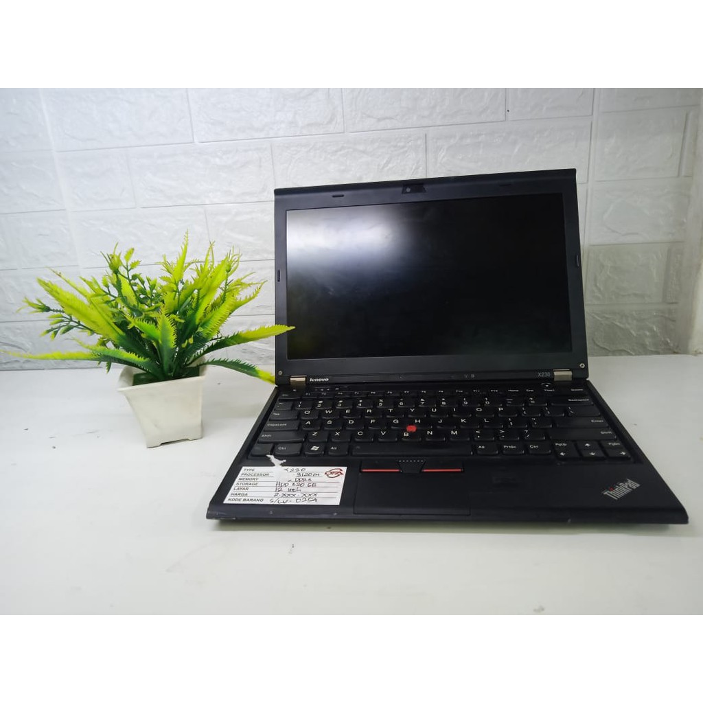Laptop Lenovo x230 core i3 ram4gb hdd320gb