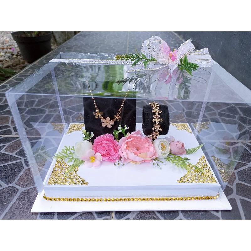 kotak perhiasan mahar seserahan pernikahan