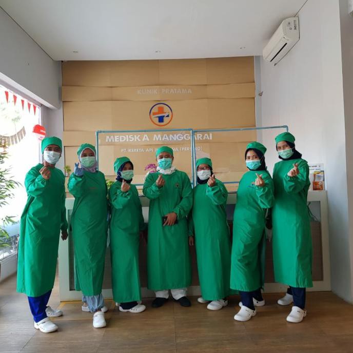Baju medis Surgical Gown ( APD Level 2 )