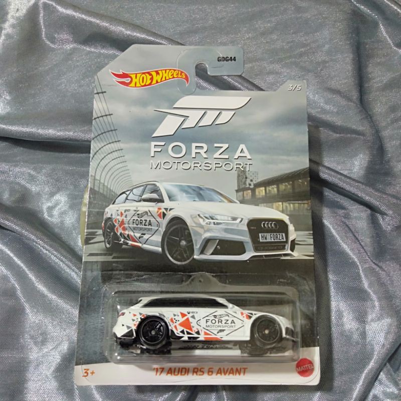 Hot Wheels Forza 17 Audi RS 6 Avant