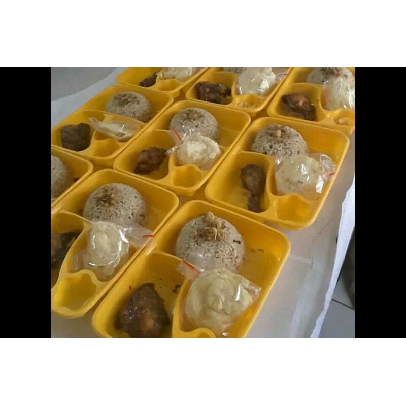 

Nasi Kebuli Ayam Enak & Murah