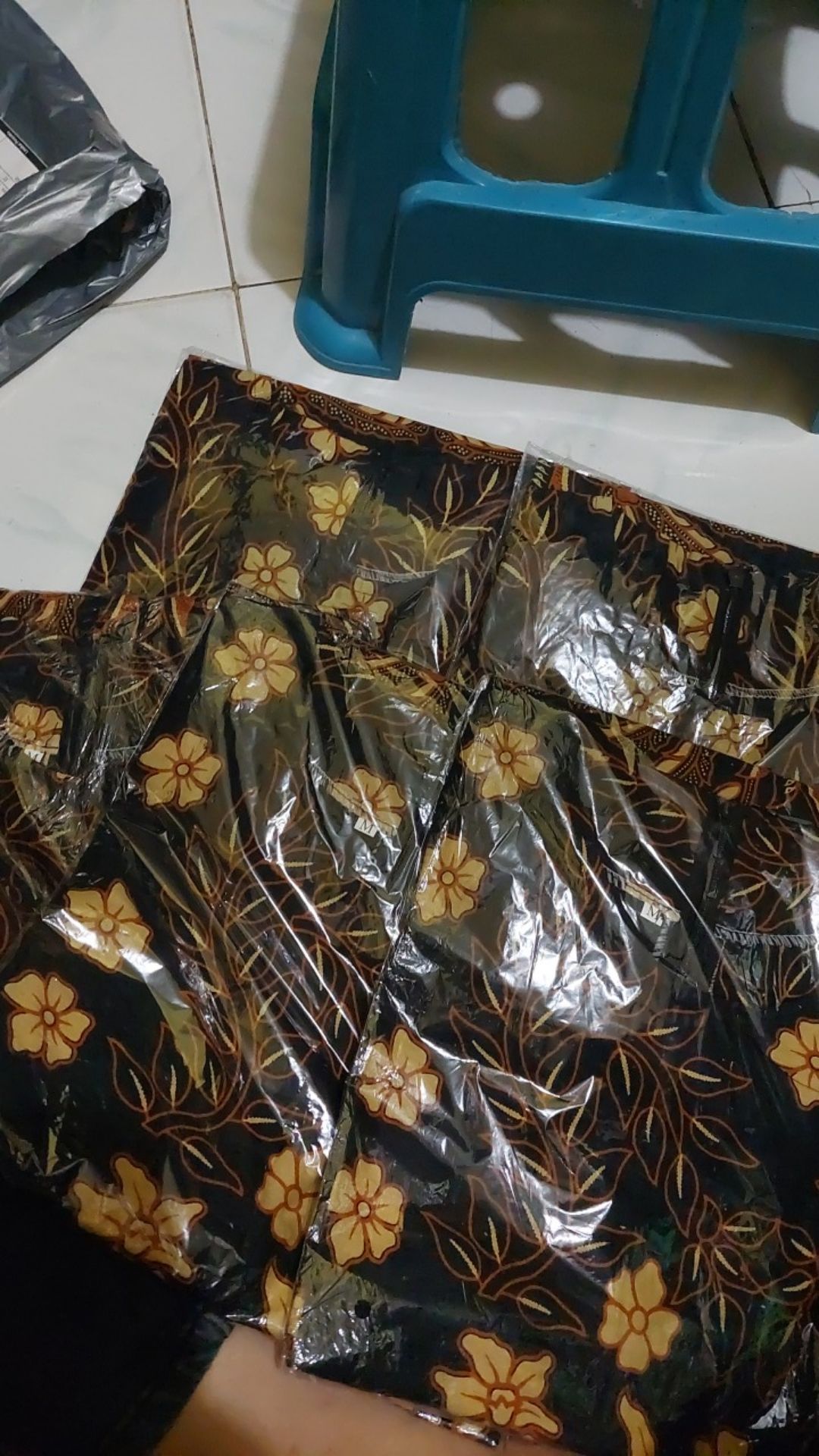 Promo Batik Couple Keluarga Sarimbit Sania Ruffle Batik Ori Ndoro Jowi Motif Emprit Kuning