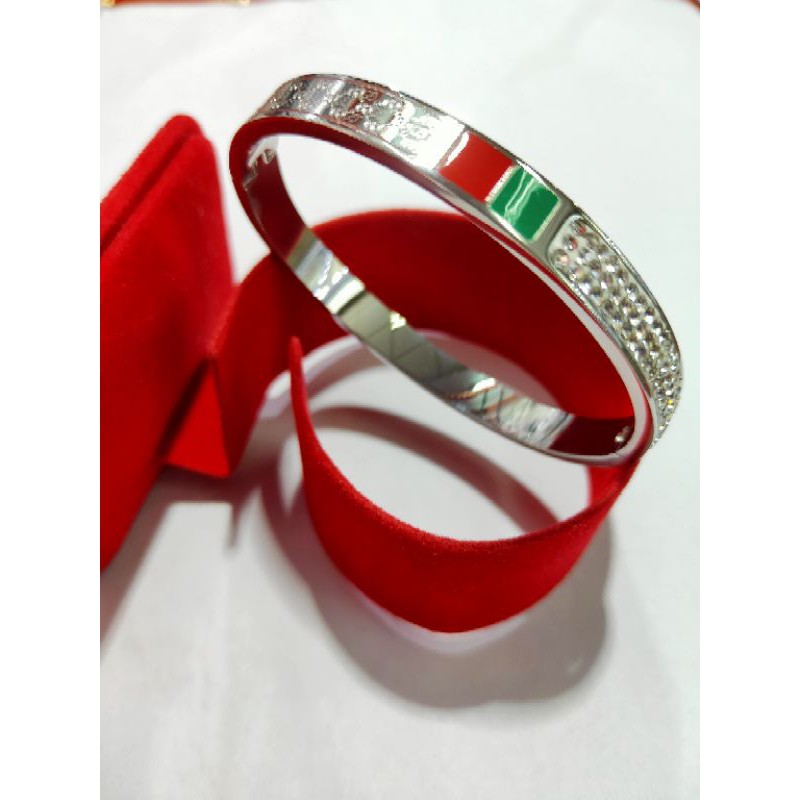 gelang tangan wanita dewasa titanium model GUCCI