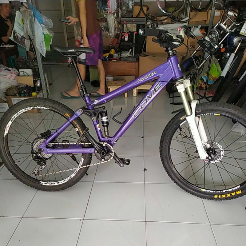 Sepeda MTB 26 Cove Hooker Group set Deore 10 Speed (BEKAS) NEGO
