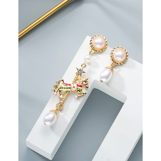 LRC Anting Tusuk Fashion Gold Pearl Carousel Asymmetric Drip Ear Stud Earrings F89485