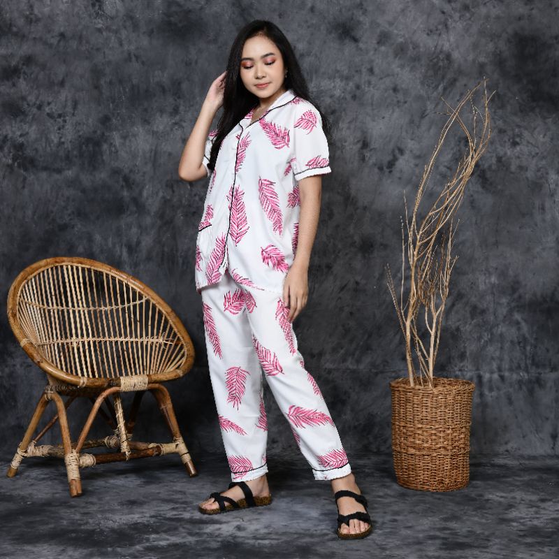 Baju Tidur Piyama Wanita Dewasa Motif Mocca Daun CP Lengan Pendek Celana Panjang Kekinian