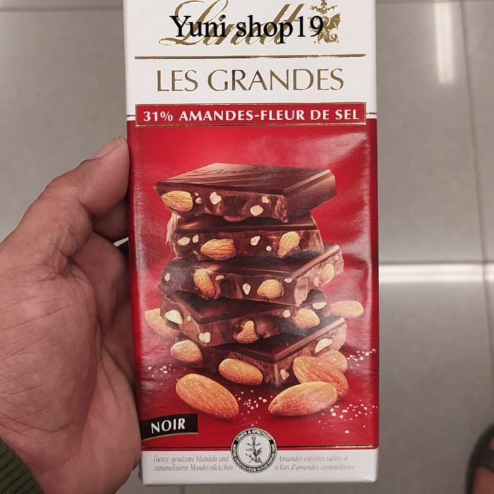 

lindt 31% amandes fleur de sel 150gr