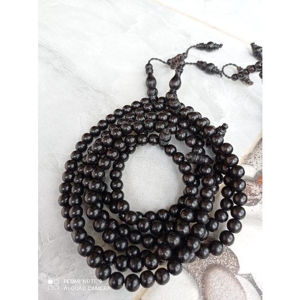 Tasbih kayu hitam ada juga yg menyebut kelor hitam isi 99butir dim 8mm tasbih murah berkualitas