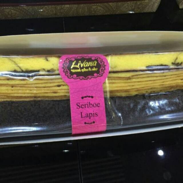 

Kue Livana Seribou Lapis khas Surabaya cocok untuk oleh oleh dan buah tangan