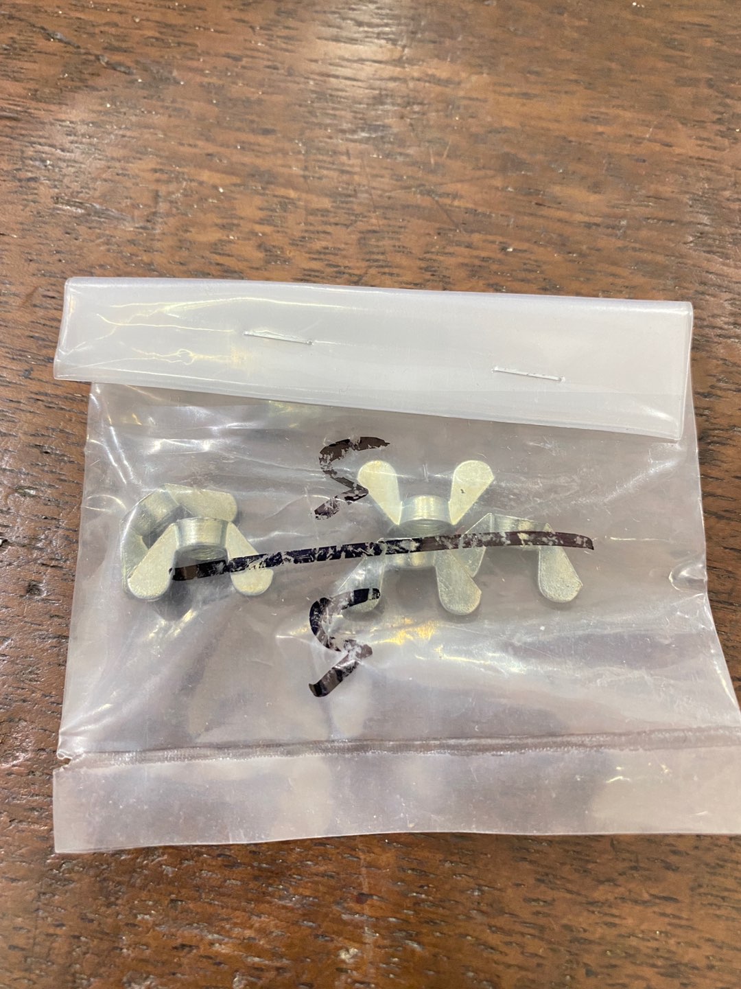 M5 Mur Kuping Wing Nut Kupu - Kupu Putih