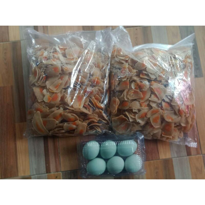 

krupuk telur asin