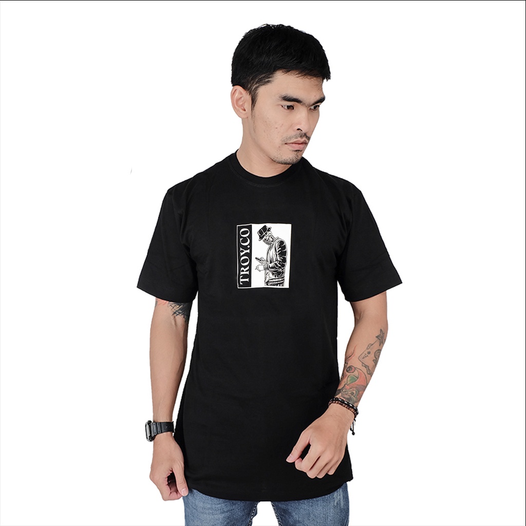 Troy Company T-Shirt Kaos Hitam MT 1927